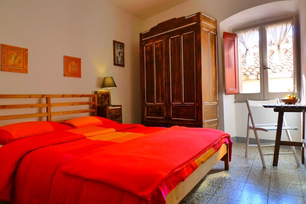Guesthouse Bosa Di Giuseppe Εξωτερικό φωτογραφία