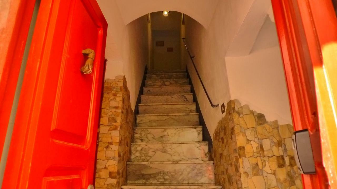 Guesthouse Bosa Di Giuseppe Εξωτερικό φωτογραφία